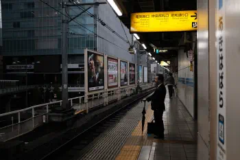 064831
