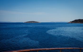 The sea, looking astern from a sailing shipt